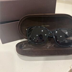Tom Ford Black Sunglasses with Brown Case (men’s)